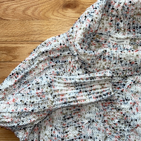 Anthropologie moon & madison knit sweater - Picture 4 of 6